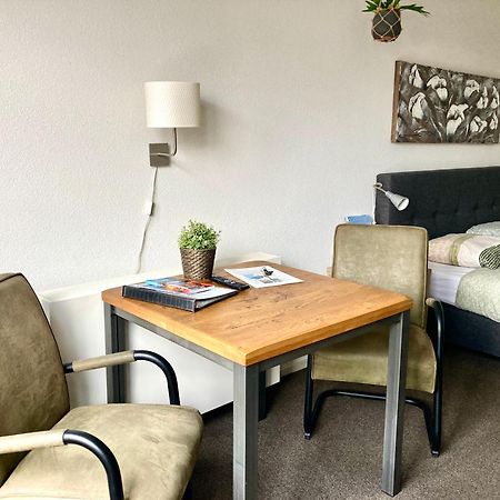 Nicolette Apartments カトウェイク・アーン・ゼー エクステリア 写真