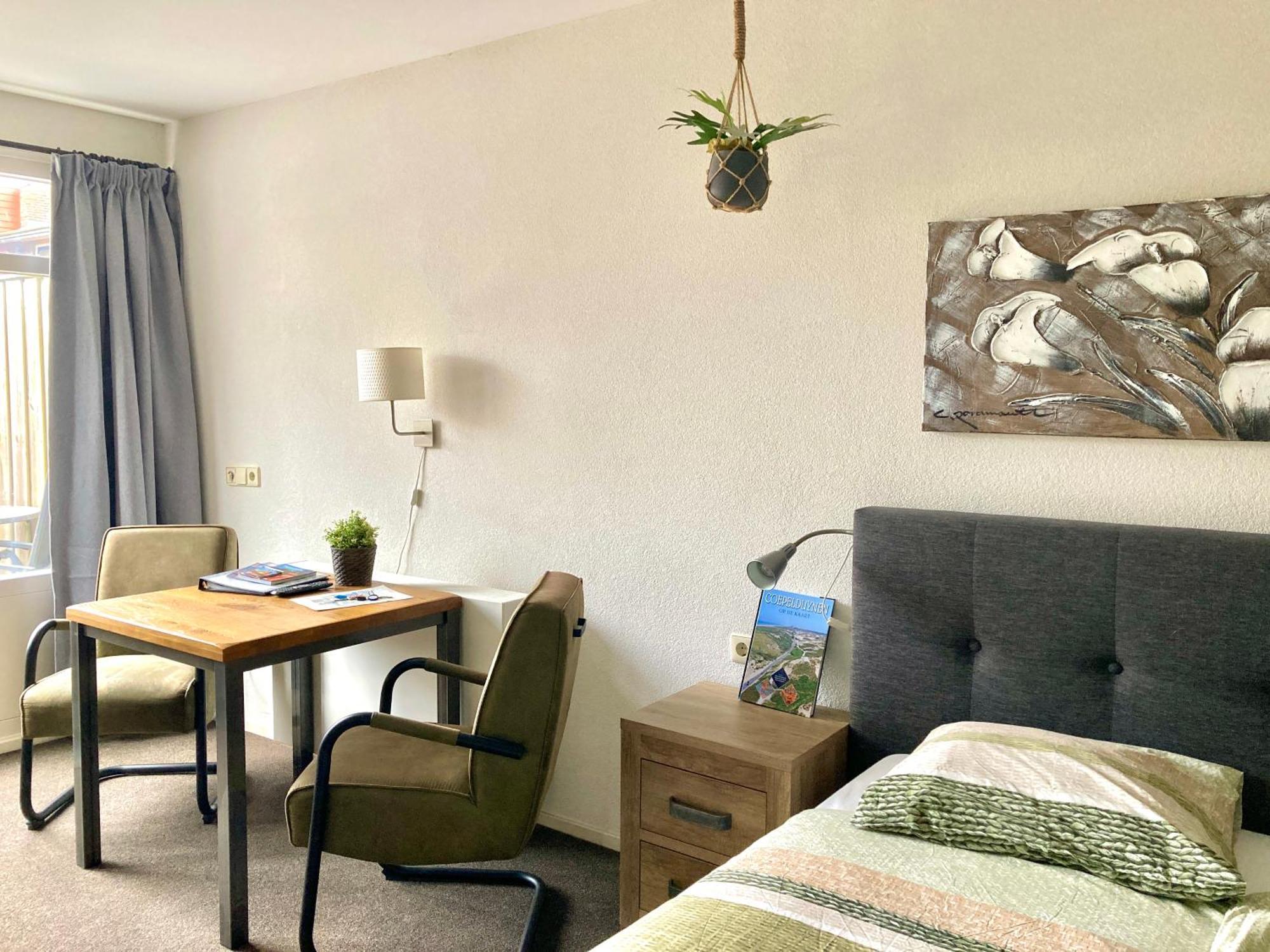 Nicolette Apartments カトウェイク・アーン・ゼー エクステリア 写真