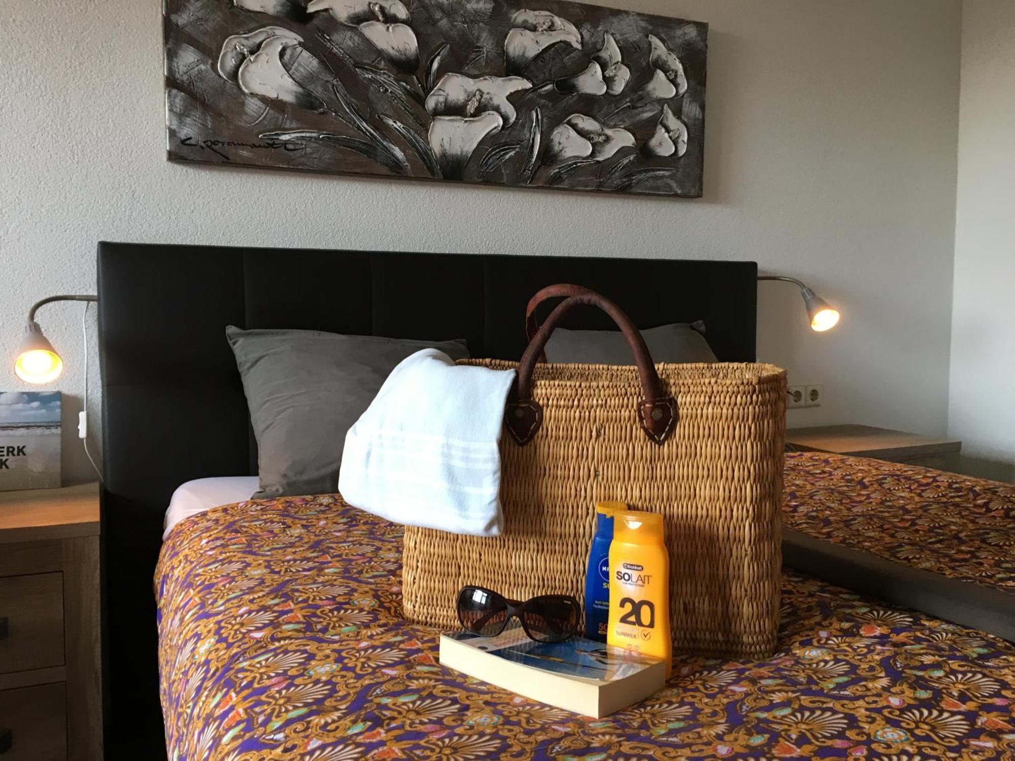 Nicolette Apartments カトウェイク・アーン・ゼー 部屋 写真