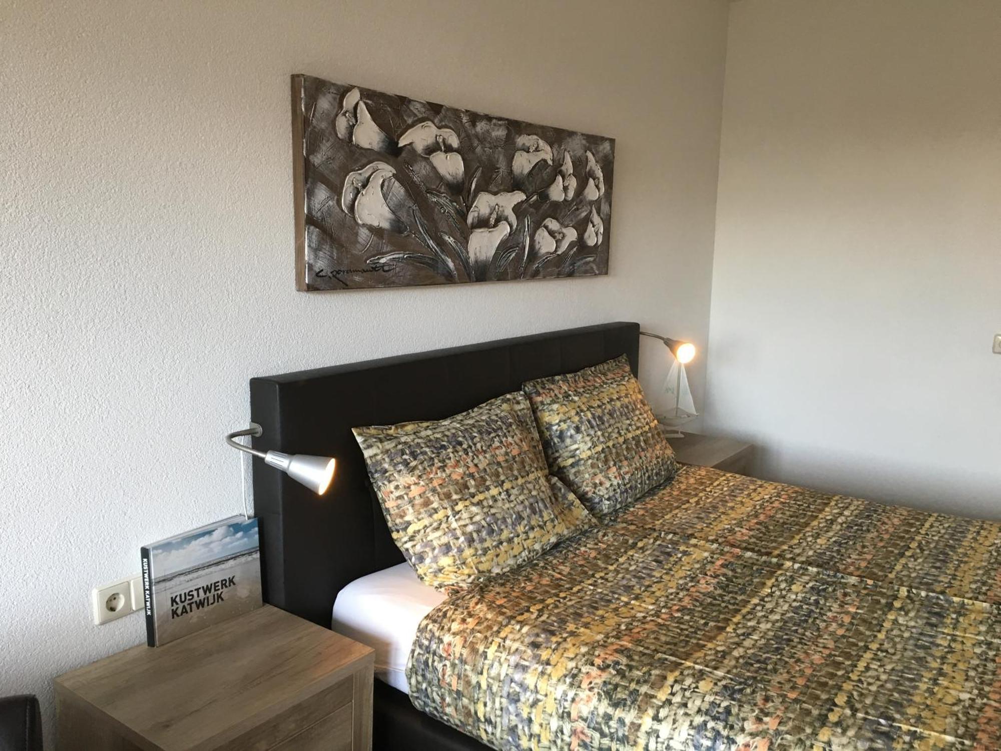 Nicolette Apartments カトウェイク・アーン・ゼー 部屋 写真